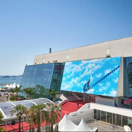 Prestigious With Terrace - First Croisette
